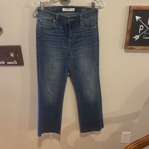 Liverpool Los Angeles 4/27 crop flare exp logical womens jeans